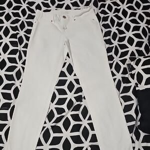 NOBO Women's Crisp White Skinny Jeans